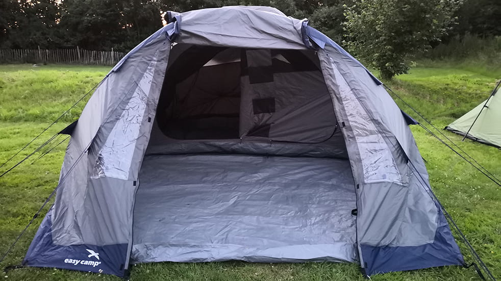 Luxury camping and glamping gear: Easy Camp Tempest 500 air tent - view from the outside
